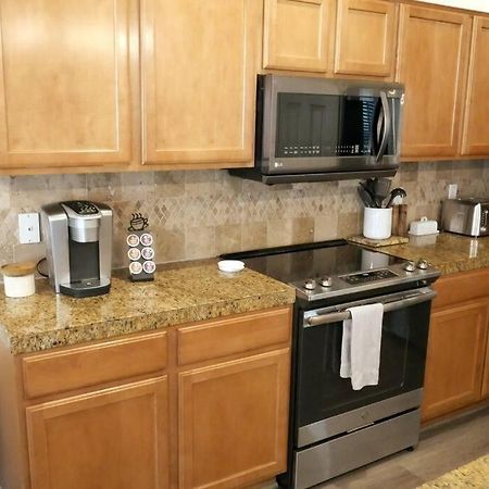 Bright & Fresh Oasis Near Goodyear Ballpark 외부 사진